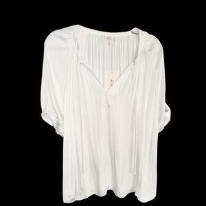 Reille White Women's Peasant Top New W/Tags SO soft! V-Neck Size Large